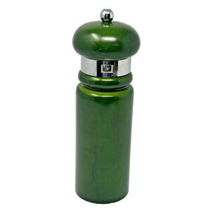 Vtg WM William Bounds Adjustable Wood Pepper Grinder Mill Green 8"